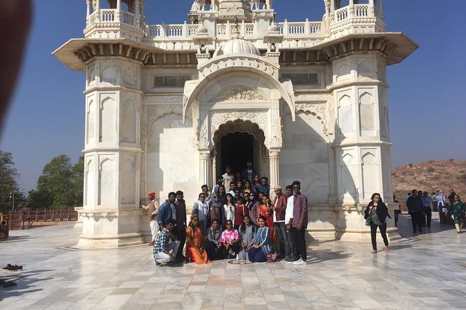 Bluecity tour by Mansingh - Starting at 8:00 am with Man Singh