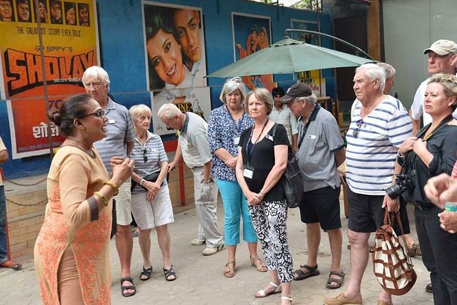 Bollywood Studio Tour: Get an Exclusive Behind-the-Scenes - The optional dairy farm and Bollywood homes visit