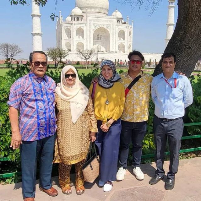 Book Govt. Approved Tour Guide For Taj Mahal & Fort - Baby Taj and the optional Agra add-ons