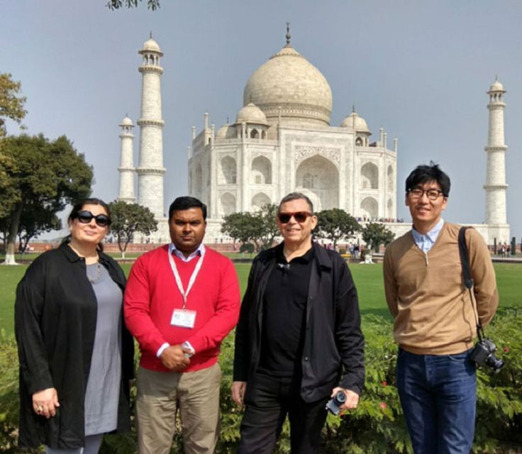 Book Govt. Approved Tour Guide For Taj Mahal & Fort - Walking tour or car-based sightseeing?