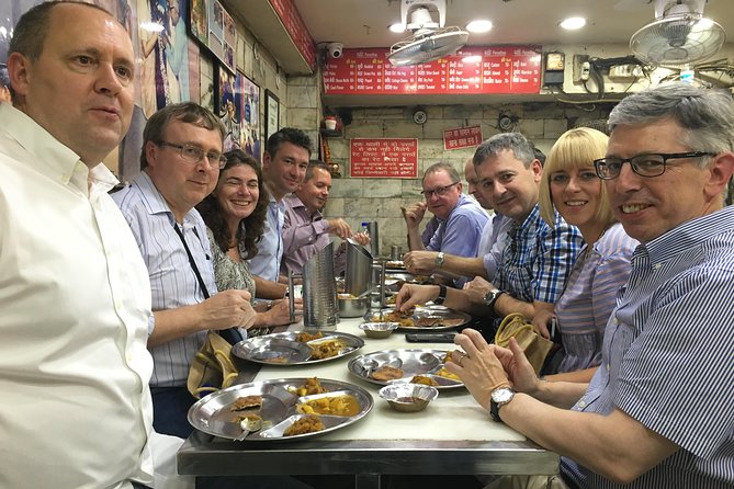 Breakfast Walk in Old Delhi - Gurudwara Sis Ganj Sahib and the Community Kitchen