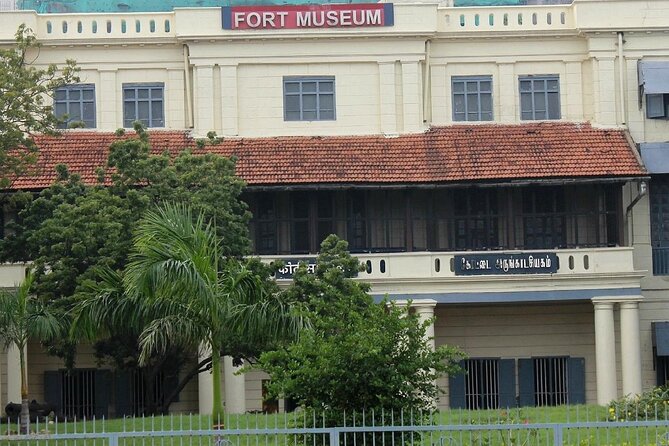 British Architecture Walk in Chennai by Wonder tours - Fort St. George, St. Mary’s Church, and the colonial collection