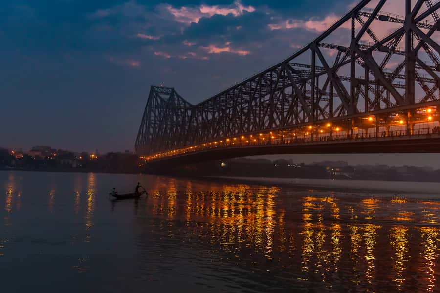 Build Your Own: Customizable Private Tour of Kolkata - The Flower Market and Everyday Kolkata