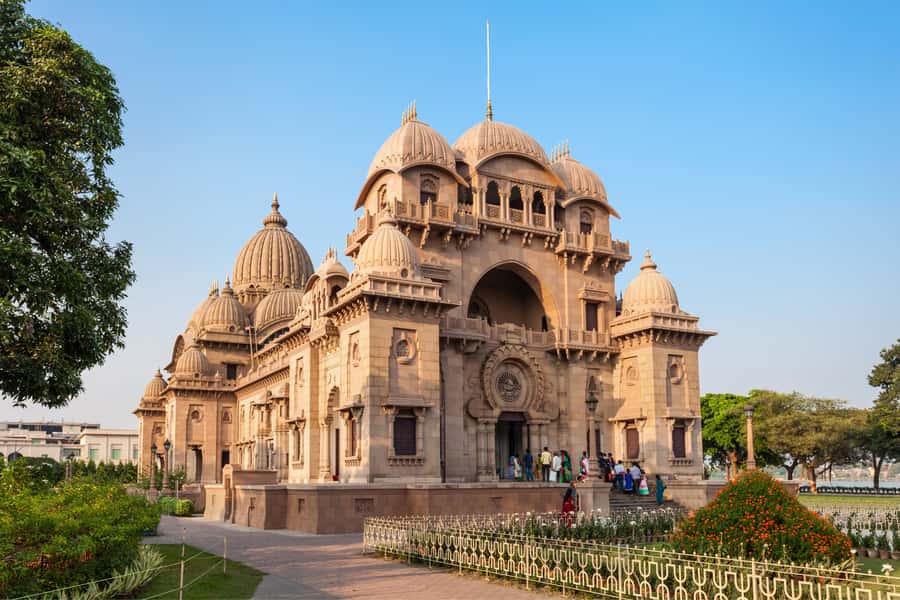 Build Your Own: Customizable Private Tour of Kolkata - St. Paul’s Cathedral and Kolkata’s Religious Mix
