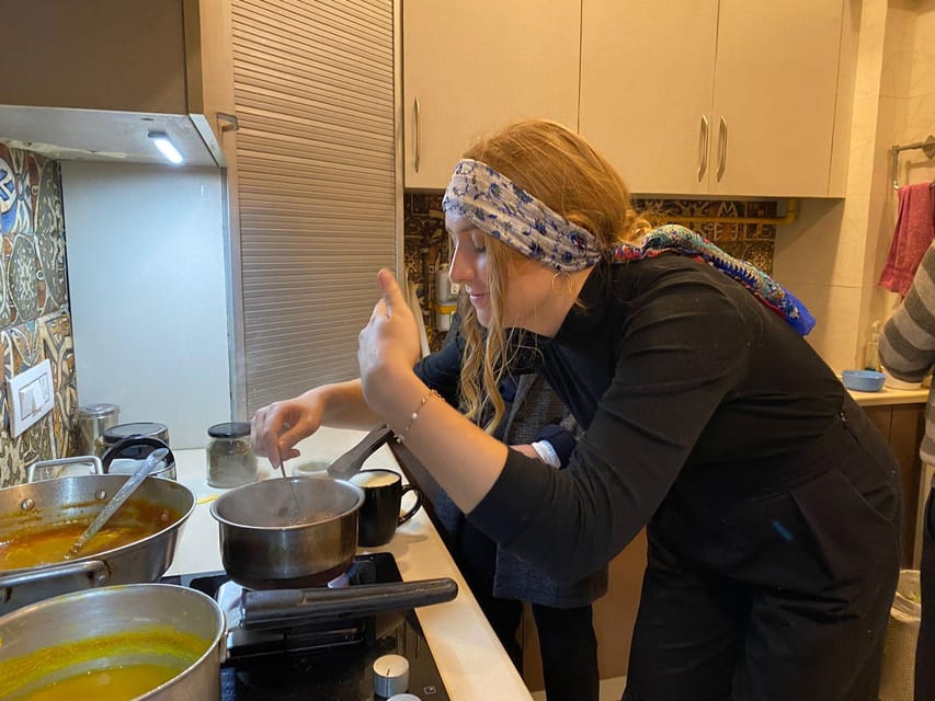 Chai Master Class - Savor Food in an Indian Family Home - Key points at a glance