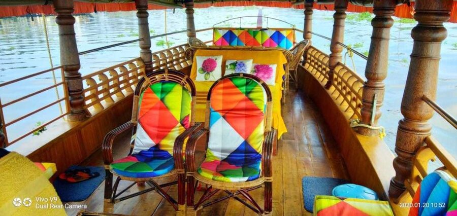 Cochin : Alleppey/Alappuzha Backwater Canoe (Shikara) Cruise - What to pack for a comfortable cruise
