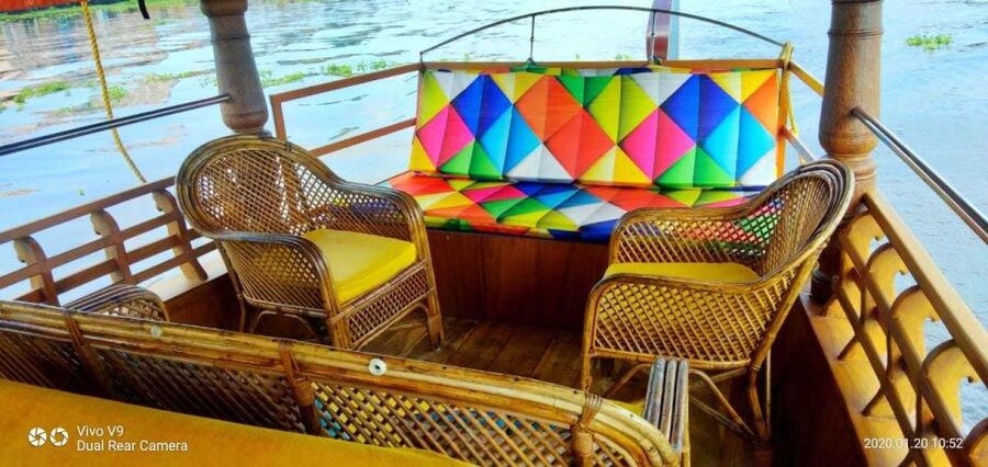 Cochin : Alleppey/Alappuzha Backwater Canoe (Shikara) Cruise - The 9:00 a.m. pickup from Cochin
