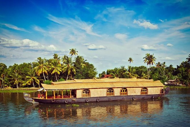 Cochin Shore Excursion Kerala Houseboat Trip(with Lunch, Pickup &Drop from Pier) - Key points to know before you book