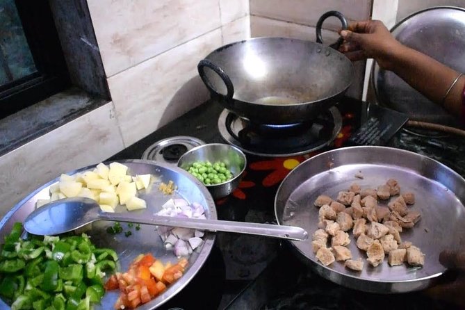 Cooking Class in Jaipur – Family Experience with Meal & Transport - Who will enjoy this Jaipur cooking class?
