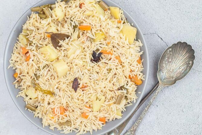 Cooking class & meal (Indian Food) with local family in Jaipur. - Key points at a glance
