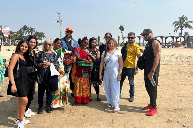 Cruise to Mumbai Historical Tour - Malabar Hill, 30 minutes above the Arabian Sea