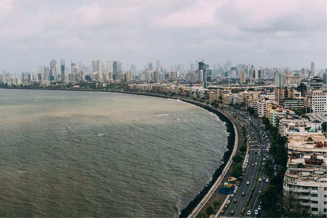 Cultural & Heritage Trails of Old Town Mumbai Guided Walking Tour - Mumbai’s financial district on foot