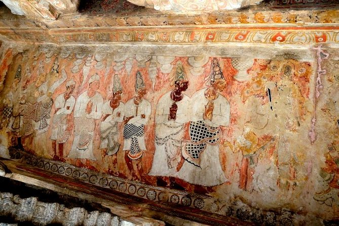Day trip from Bangalore to Lepakshi for Temple architecture & paintings - The Virabhadra Temple, a 16th-century stone achievement