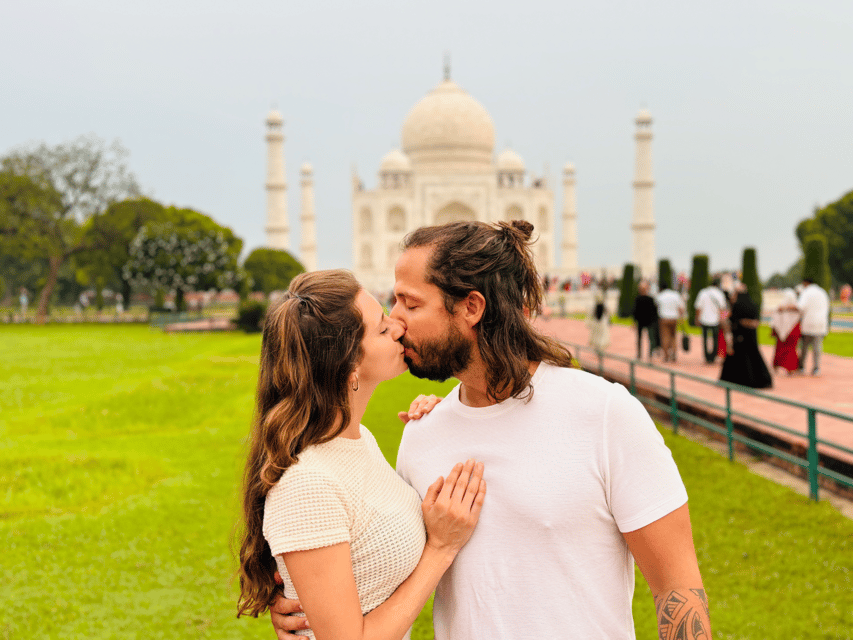 Delhi: Airport to Airport Layover Taj Mahal City Tour By Car - Why this layover tour makes sense