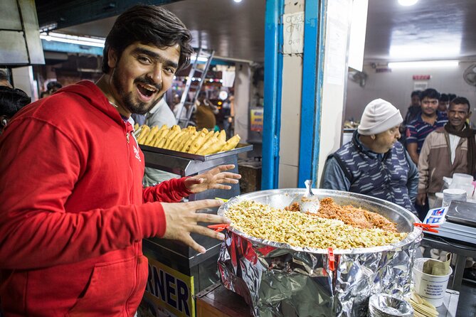 Delhi Food Walk: Rickshaw Ride, Street Eats & Market Tour - Kamla Nagar and the Hanuman Temple