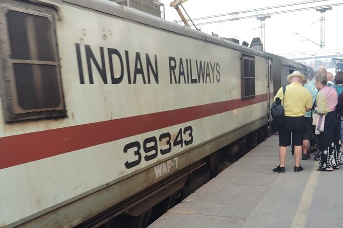 Delhi to Agra: Delhi to Taj Maha tour by Superfast Train Tour - Key Details Before You Book