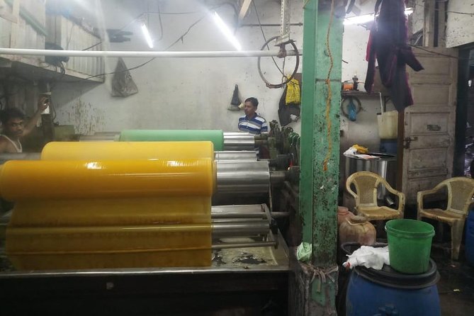 Dharavi Slum Tour with Laundry And Hotel Transfer (South Mumbai) - Is $41.56 a fair price?