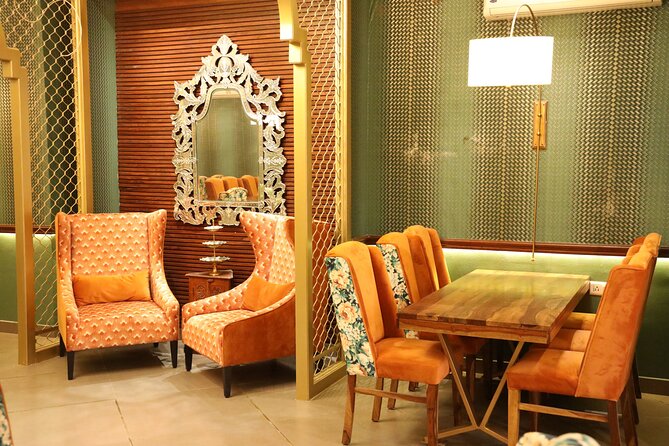 Dinner at Indian Ethnic Restaurant & Witness Majestic Night Arti - What makes this Jaipur evening worth considering