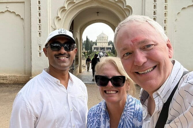 Discover Bangalore with Me (A Private Historical Walk Tour) - Why This Private Bangalore Walk Works