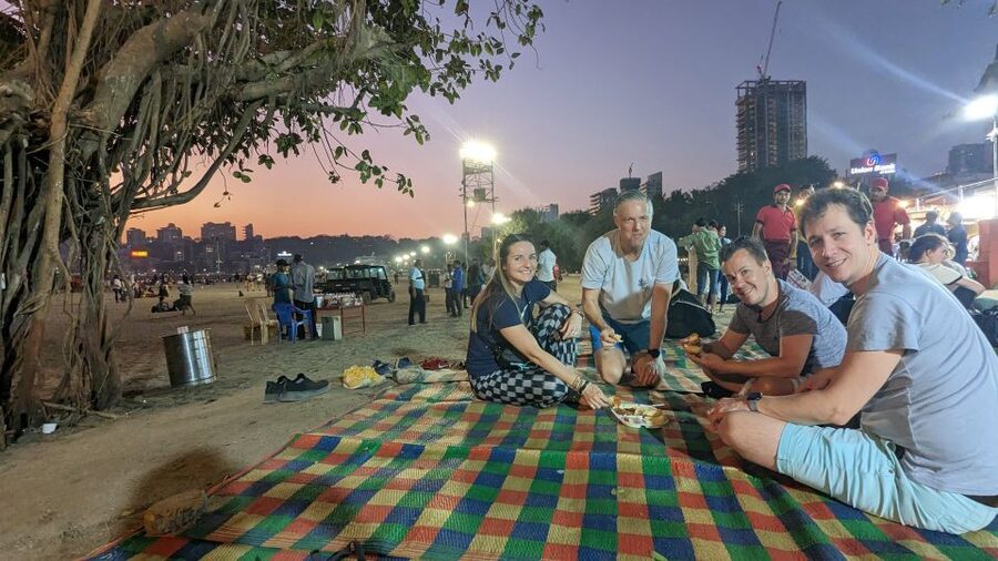 Discover Mumbai's street & beach with Vegetarian food tour - Starting at Churchgate and Mumbai’s food street