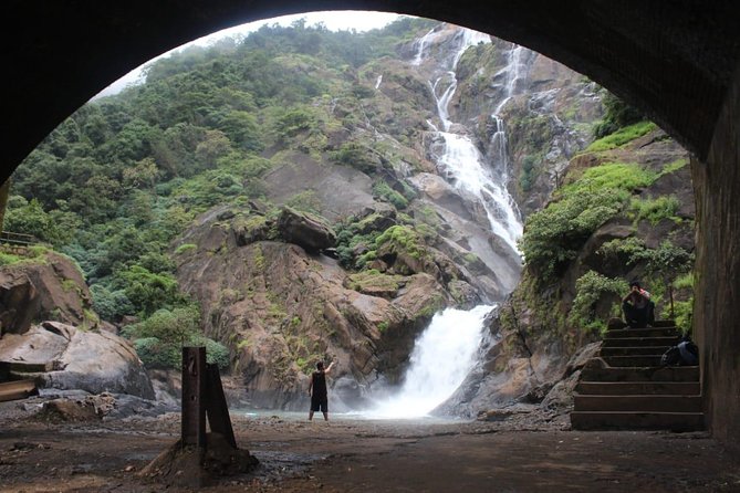 Dudhsagar- The Other Side of GOA - Day two: a long walk to the waterfall