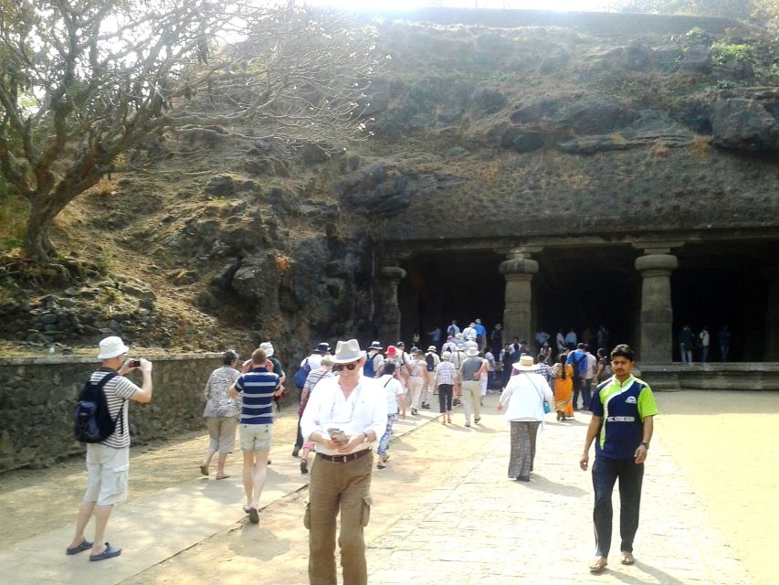 Elephanta Cave Tour with Bollywood Tour - Lunch, timing, and the danger of Mumbai traffic