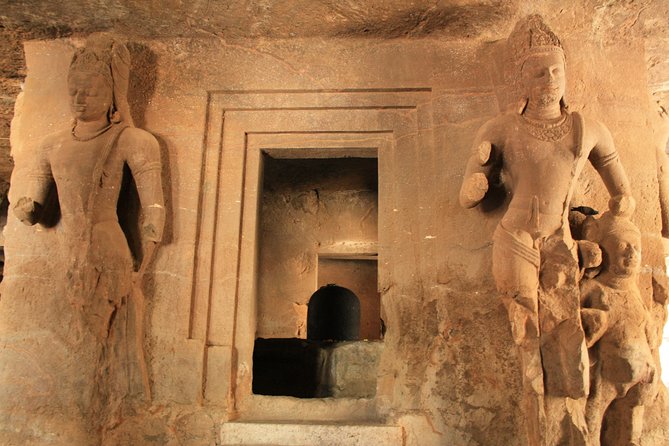 Elephanta Island Guided Tour - Entering the Elephanta Caves