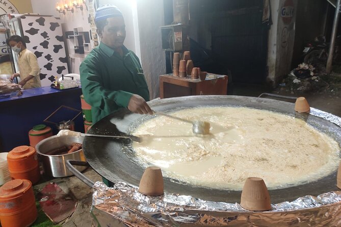 Evening Hyderabad Street Food Walk with Hyderabad Biryani - Key points at a glance