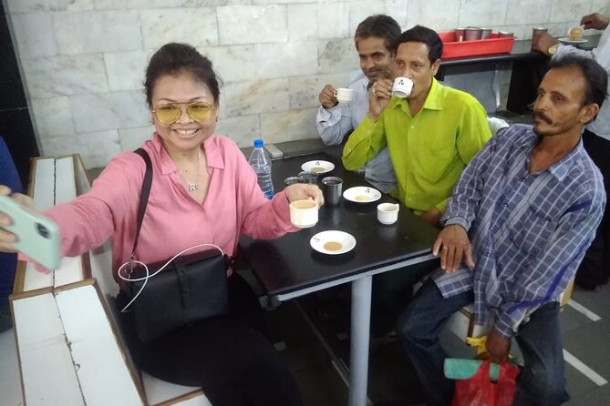 Evening Hyderabad Street Food Walk with Hyderabad Biryani - Who should book this experience?