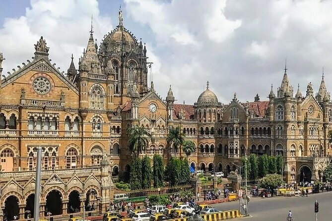 Evening Mumbai by Foot Street Food and Heritage - Ending at the Gateway of India and Taj Mahal Palace Hotel
