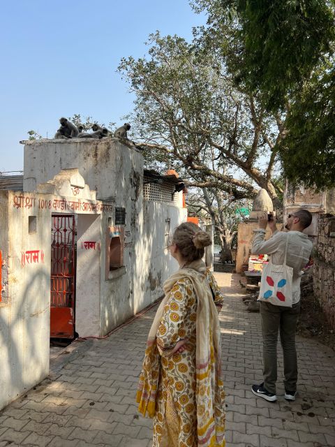 Evening Walking Tour with Fire Rituals-The Pushkar Route - Pushkar after sunset, including Halwai Gali