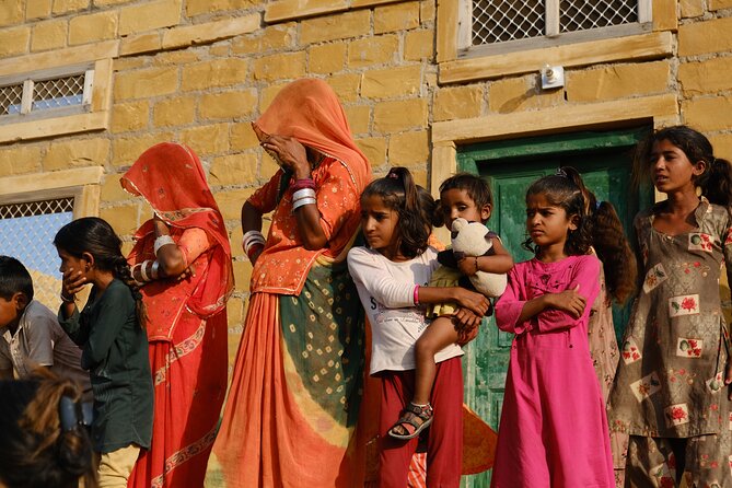 Experience Authentic Desert Villages & Sunset Camel Safari - Starting at Hotel Fifu in Jaisalmer