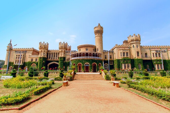 Experience Bangalores Day Private Sightseeing Journey - Cubbon Park: a slower finish among trees and statues
