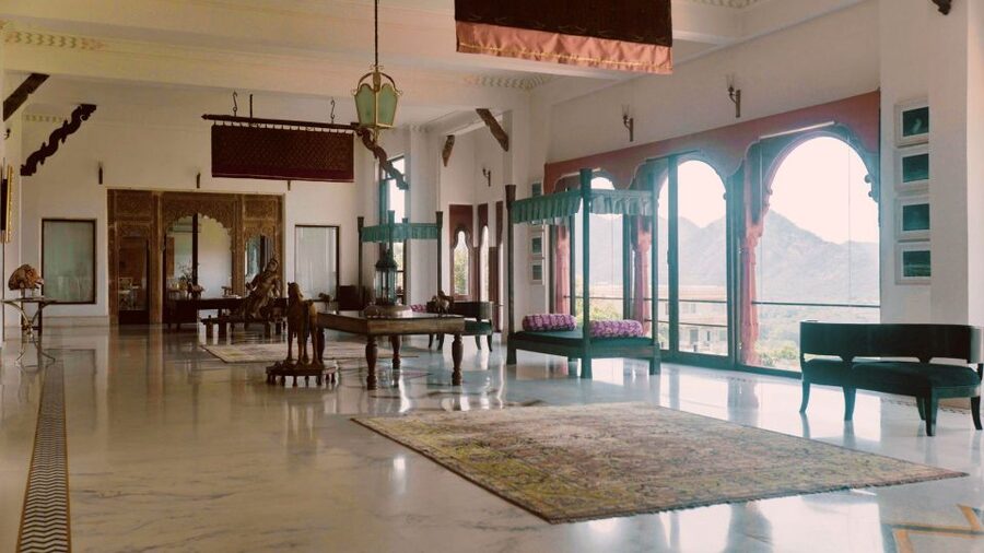 Experience Luxury: Private Museum, Vintage Car Ride - Why this Udaipur experience feels different