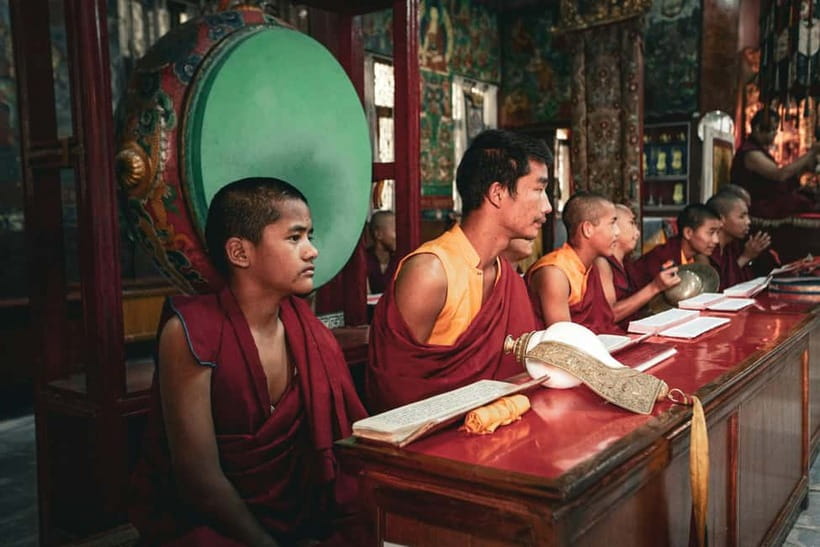 Explore Dharamshala's monasteries for Tibetan spirituality - Key points at a glance