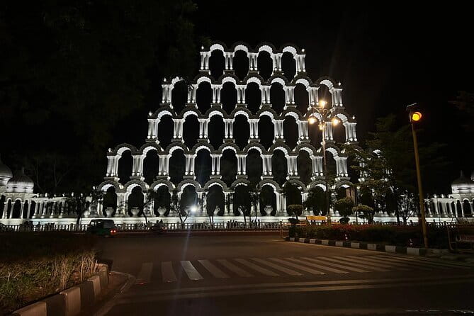Explore Jaipur at Night with Patrika Gate - Key points to know before booking