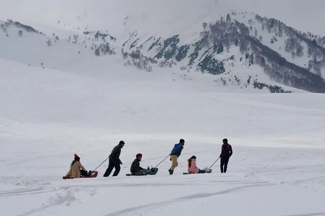 Fascinating Kashmir 4 Nights / 5 Days - Day 1: Dal Lake, Mughal gardens, and Pari Mahal
