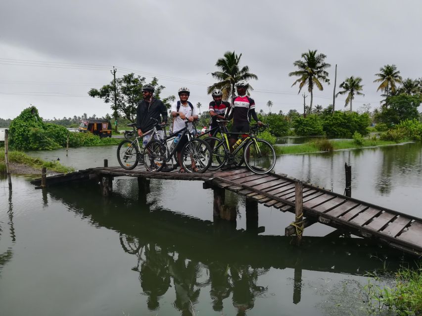 Fort Kochi Heritage Day Cycling Tour - What the bicycles and refreshments add