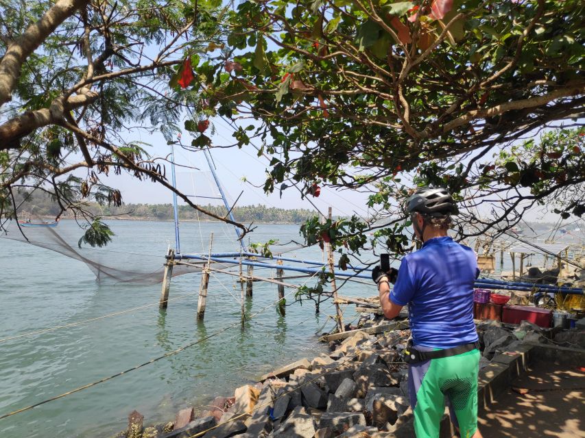 Fort Kochi Heritage Day Cycling Tour - St. Francis Church and Fort Kochi’s old monuments