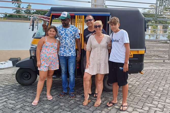 Fort Kochi Local Sightseeing Tour - Chinese Fishing Nets and Fort Kochi Beach