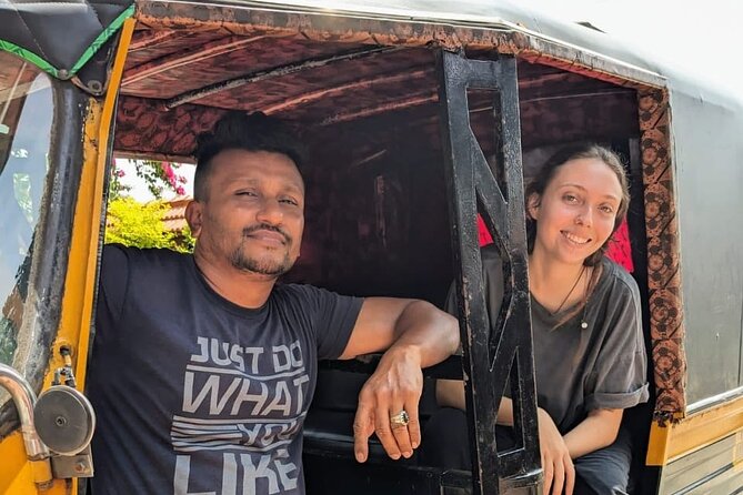 Fort Kochi Sightseeing Tuk Tuk Tour - Beginning at the Chinese Fishing Nets and Fort Kochi Beach