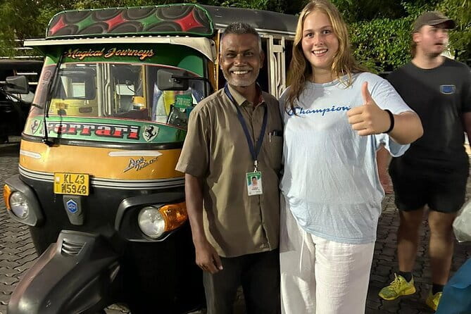 Fort Kochi Tuk-Tuk Sightseeing Tour - Chinese Fishing Nets and Fort Kochi Beach