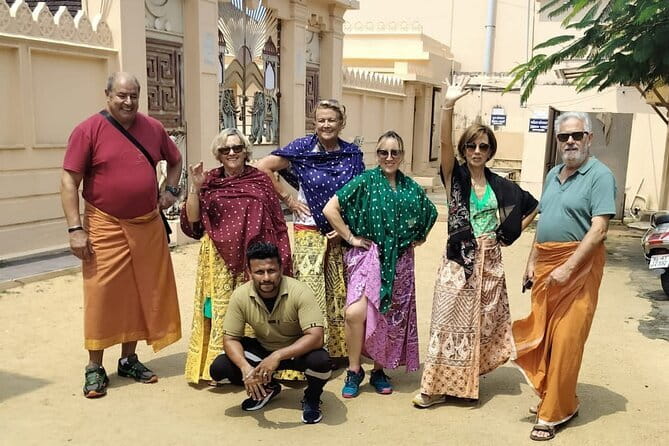 Fort Kochi Tuk-Tuk Sightseeing Tour - Jain Temple, the Indo-Portuguese Museum, and the Spice Market