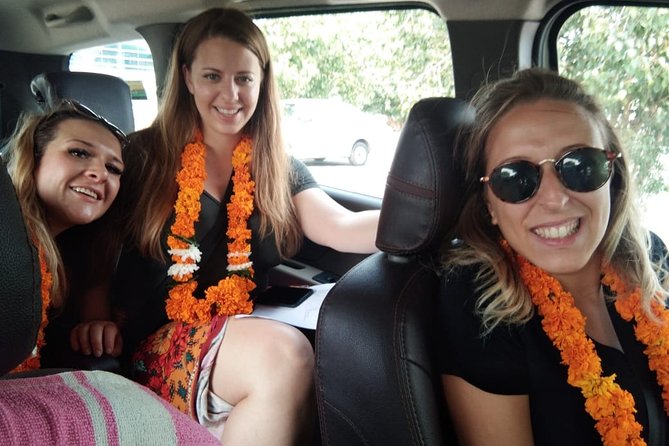 Four-Day Private Luxury Golden Triangle Tour to Agra and Jaipur From New Delhi - Day 1: Qutub Minar, Lotus Temple, and New Delhi