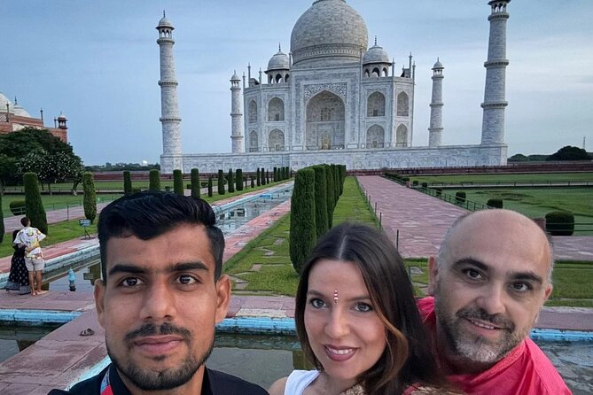 From Agra: Skip-the-Line Taj Mahal & Agra Fort Private Day Tour - Key points to know before booking