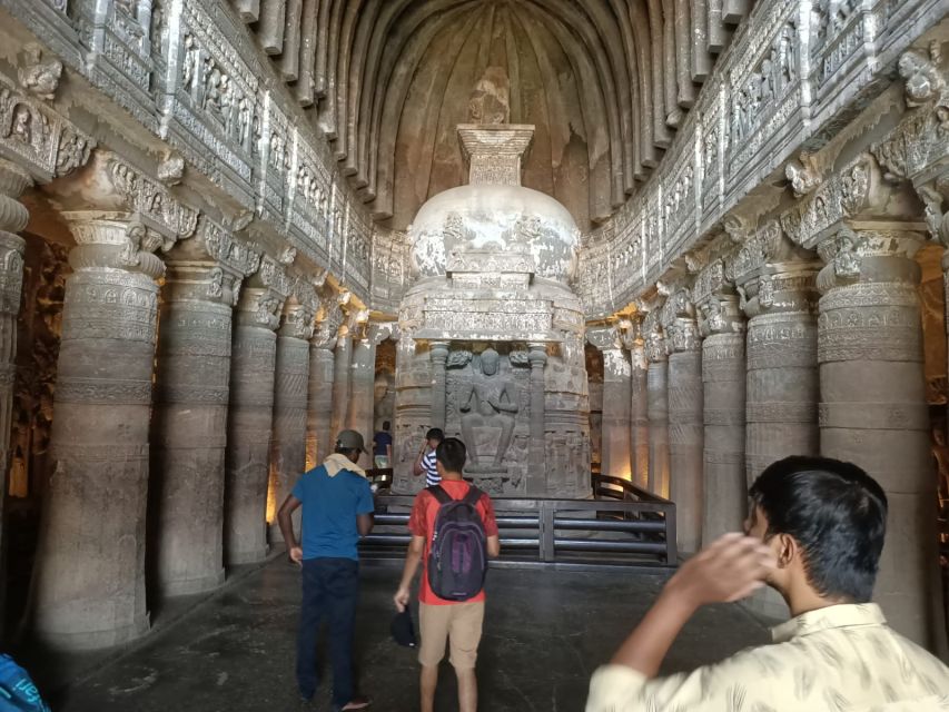 From Aurangabad: Ajanta & Ellora Day Tour with All Inclusion - Lunch near Ajanta before the long transfer