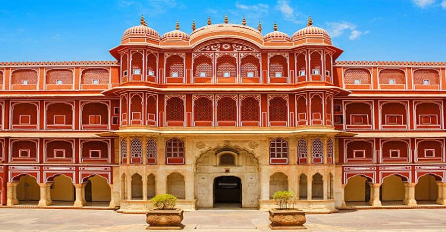 From Delhi: 2-Day Jaipur Private Guided Tour - The long road from Delhi to Jaipur