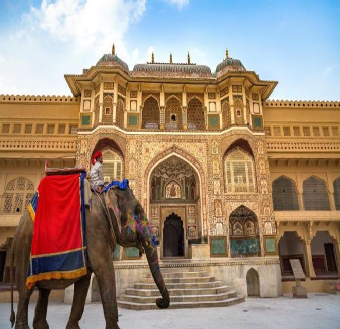 From Delhi: 2-Day Jaipur Private Guided Tour - A Vishnu temple and the journey home