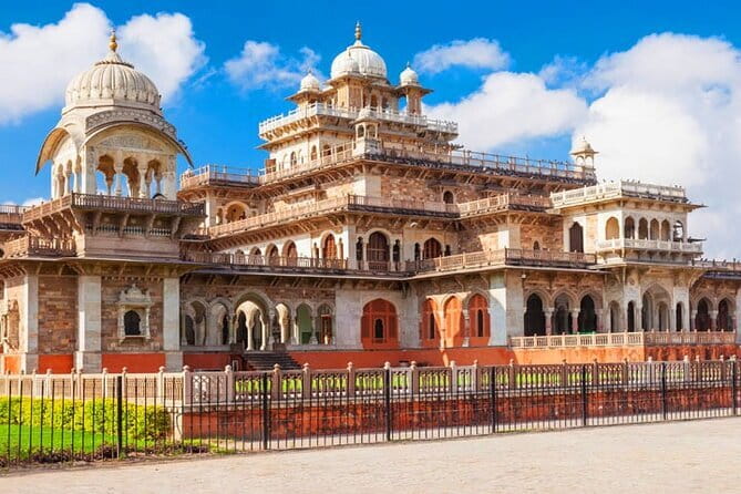 From Delhi : 3 Day Private Luxury Golden Triangle Tour By Car - What this three-day route is really like