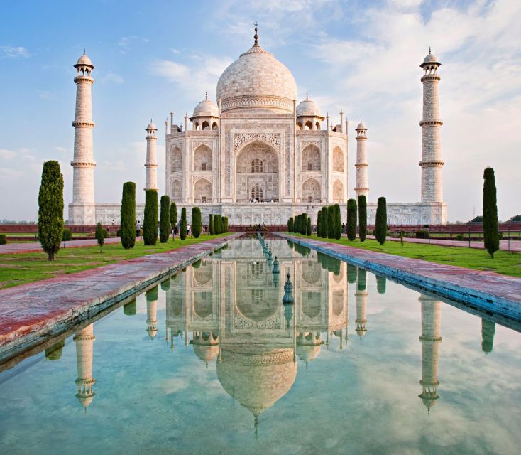 From Delhi: All-Inclusive Taj Mahal Day Tour with transfers - Agra Fort, where the imperial story turns political